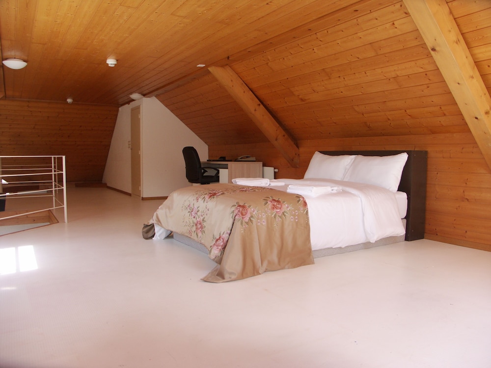 Hotel Harder Minerva