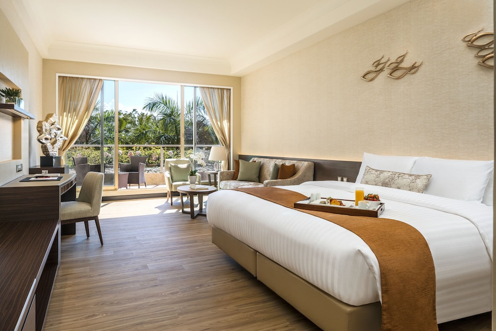 Hong Kong Gold Coast Hotel