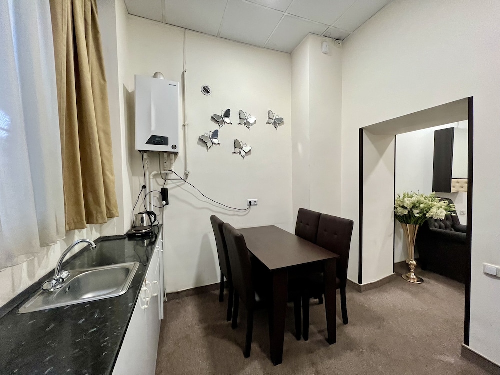 Tumanyan Apartment YVN