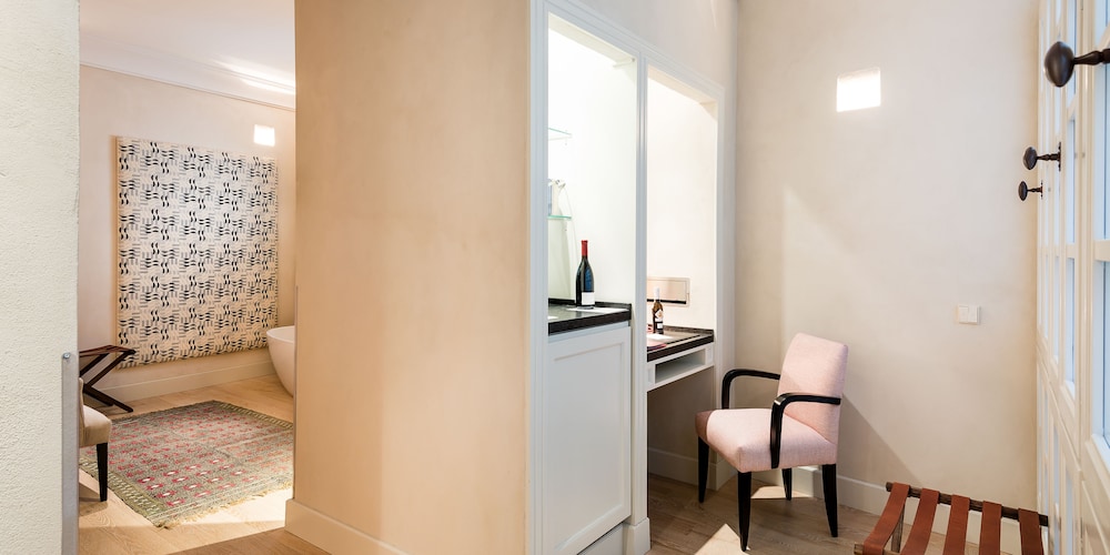 Hotel Boutique Corral del Rey by ALUZ Collection