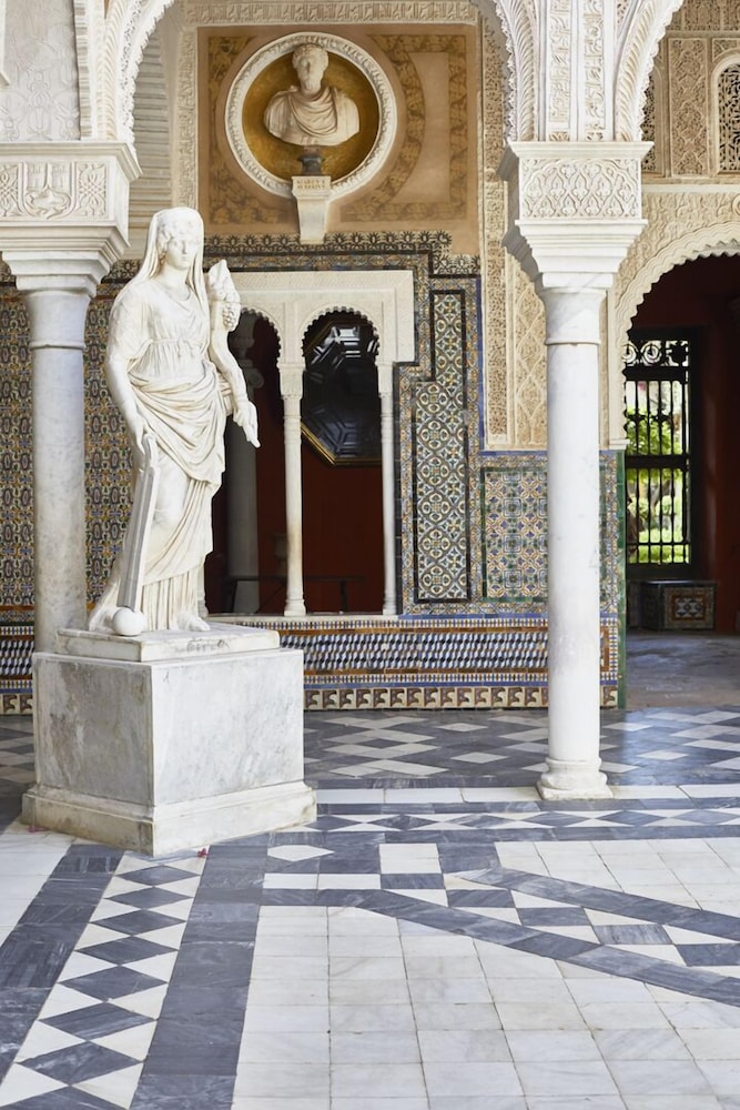 Hotel Boutique Corral del Rey by ALUZ Collection
