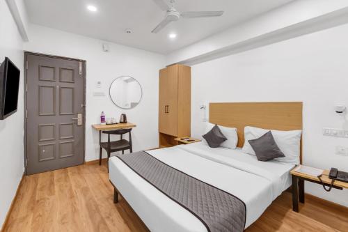 UPAR Hotels Thoraipakkam OMR