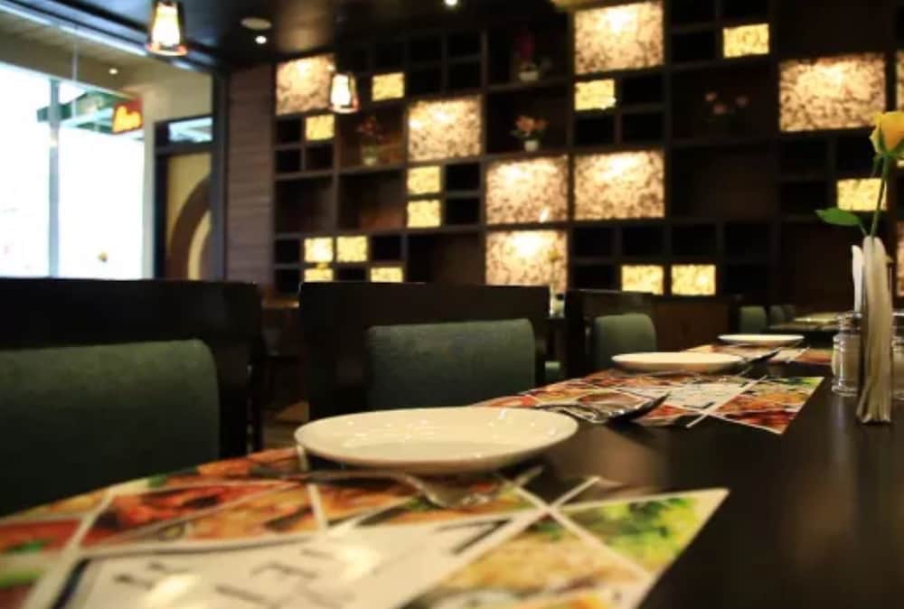 Hotel Heige VNS