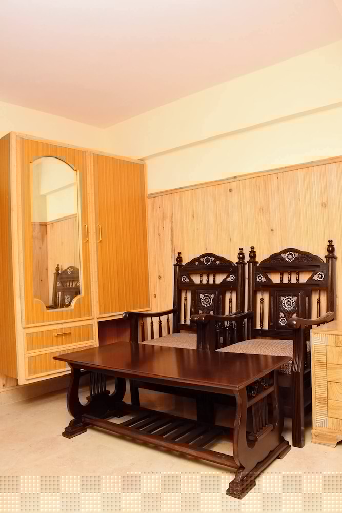 Quality Inn Hotel Murree