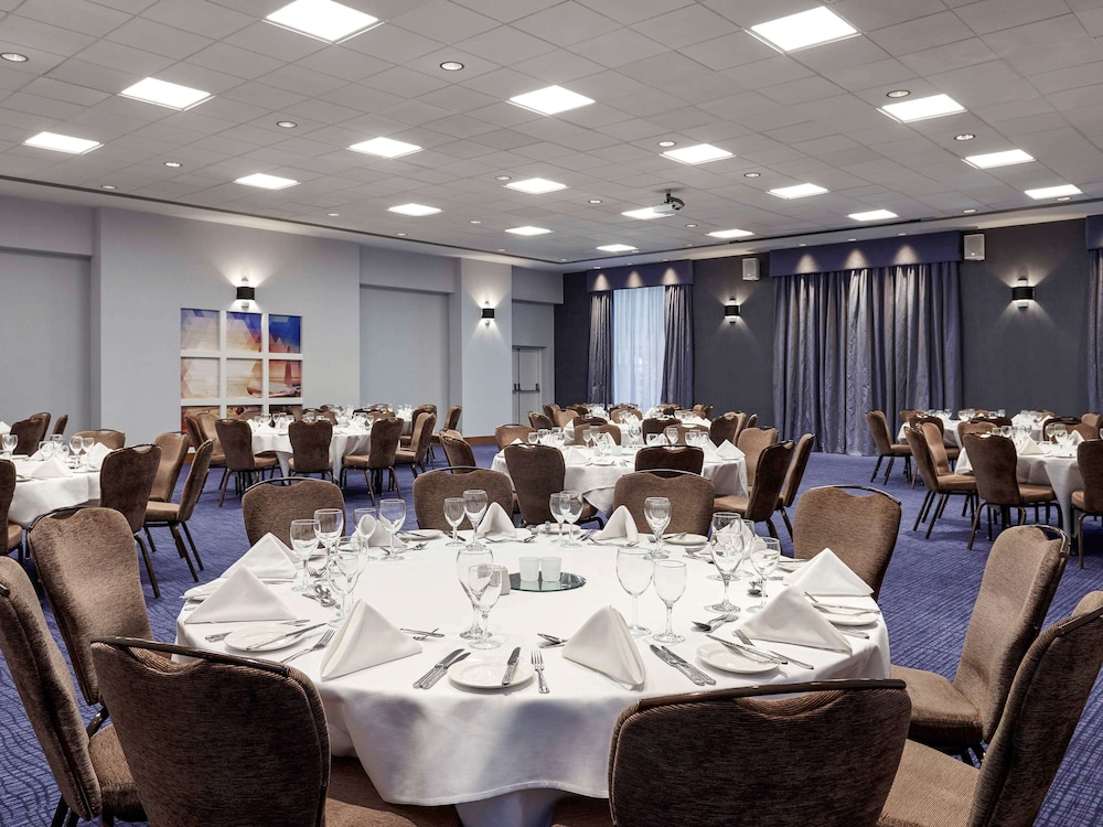Novotel London Stansted Airport