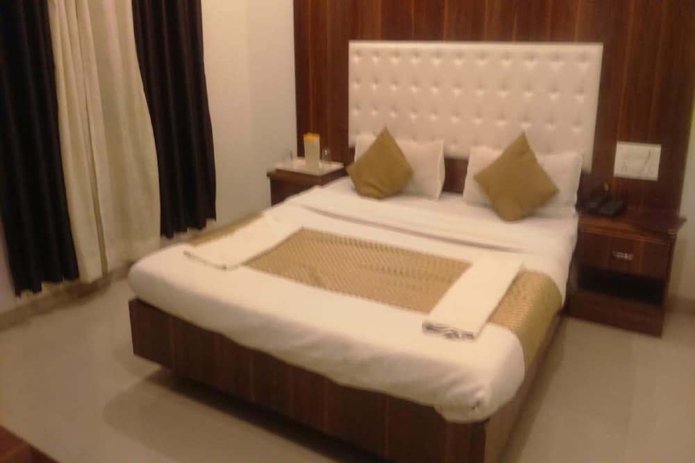 Hotel Shri Krishna