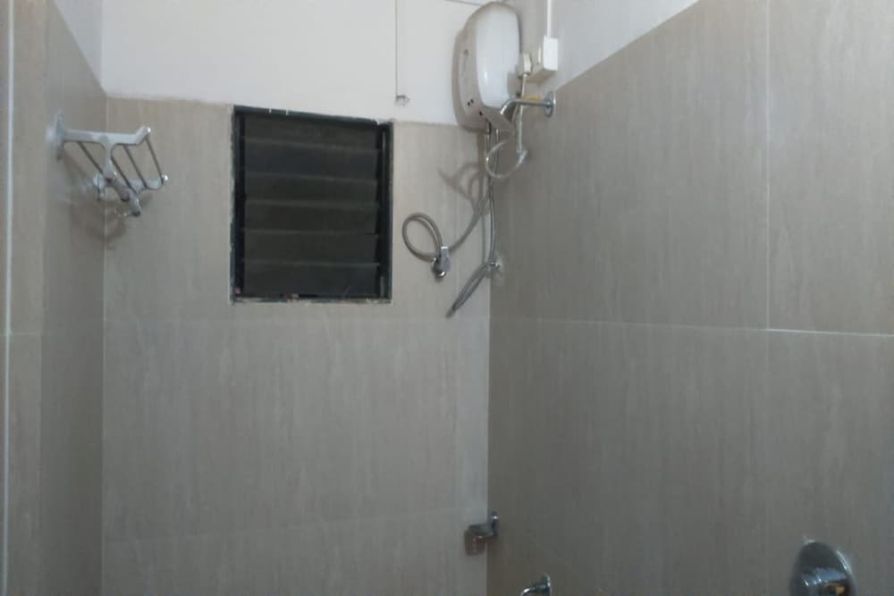 Hotel Shri Krishna