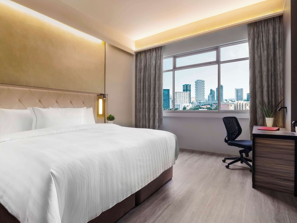 Novotel Singapore on Kitchener