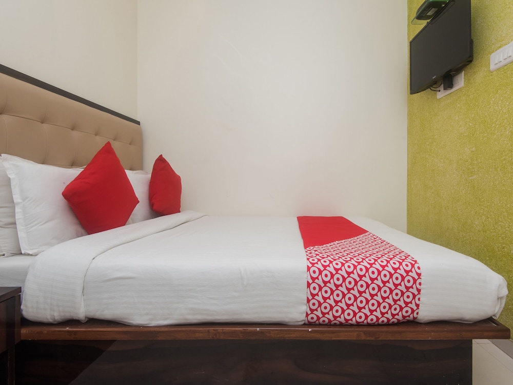 Hotel Mantra Residency