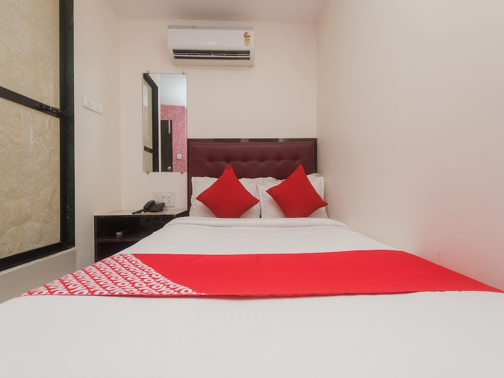 Hotel Mantra Residency