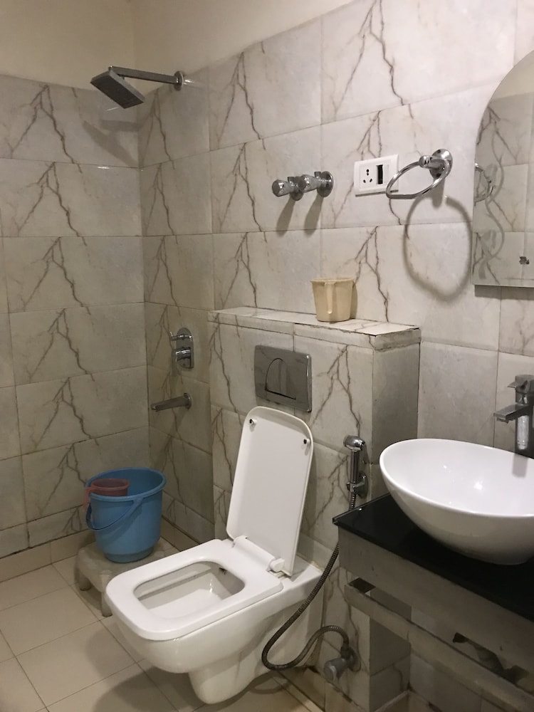 Hotel R Continental