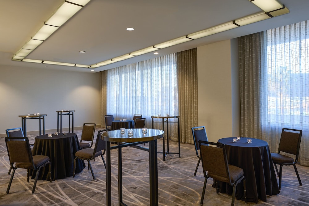 The Westin Los Angeles Airport