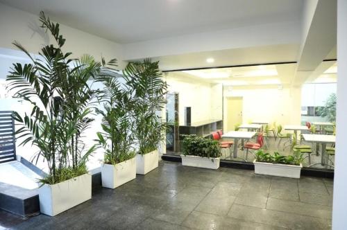 Swan Suites - Gachibowli