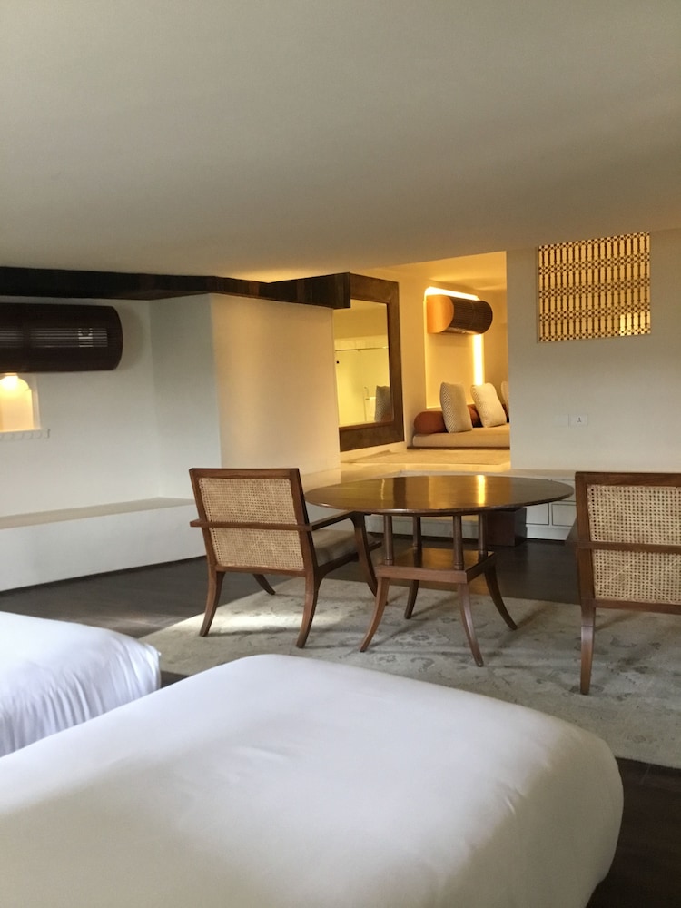 Alila Fort Bishangarh - A Hyatt brand