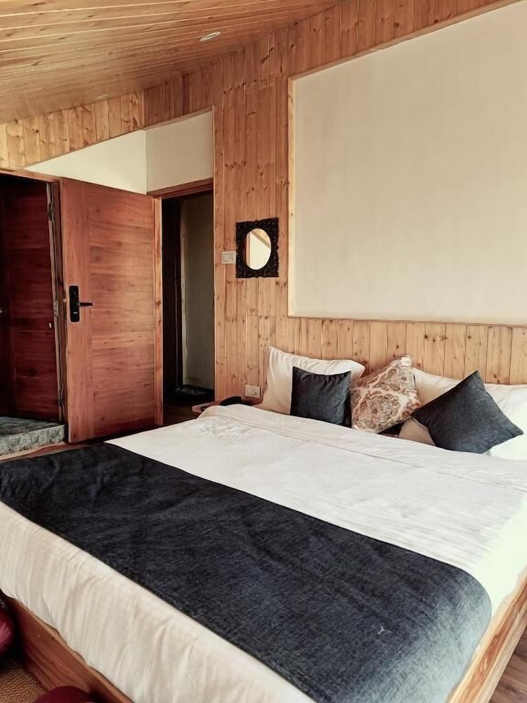 Trimounts -A Boutique Hotel in Tirthan Valley