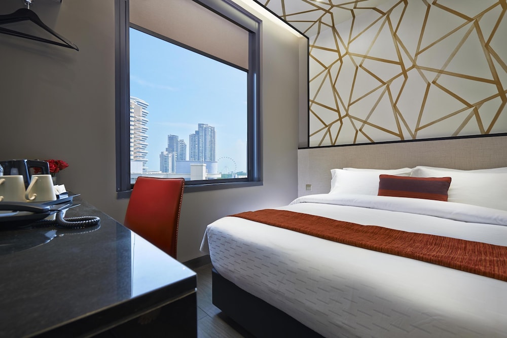 Hotel Boss
