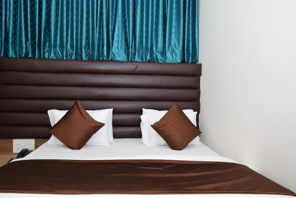 Hotel Millennium