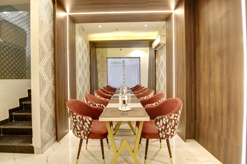 Hotel Platinum Delhi Airport