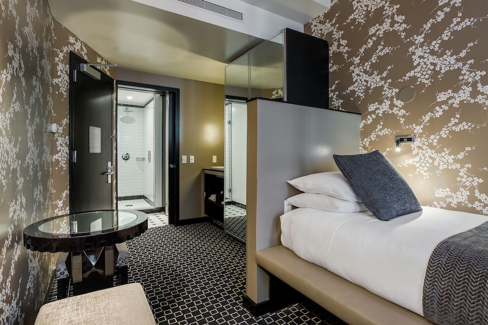 45 Times Square Hotel