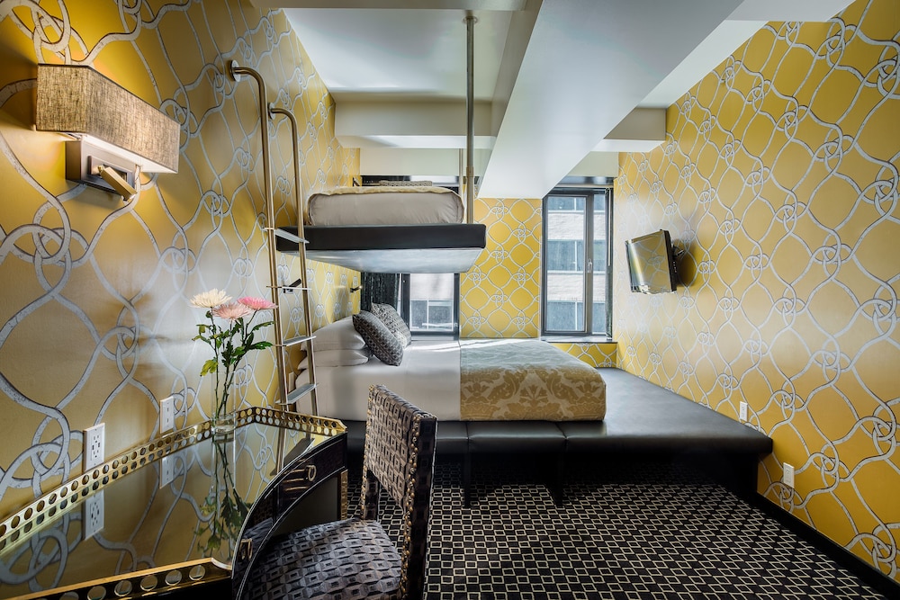 45 Times Square Hotel