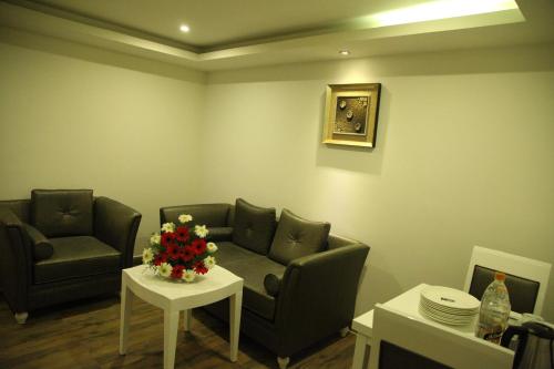  Paravoor Galaxy Hotel