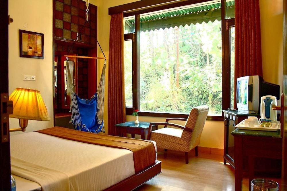 Kasauli Regency (Hangout-Rooftop Bar & Lounge)