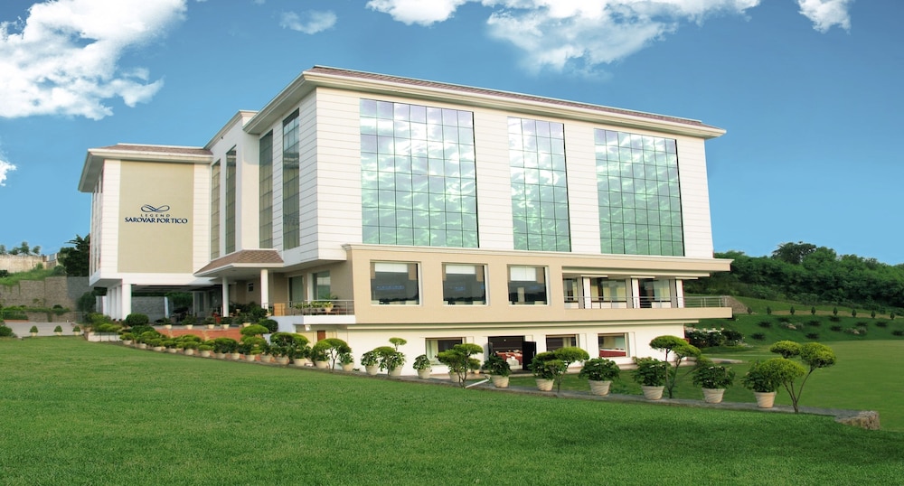 Legend Sarovar Portico Baddi - A Sarovar Hotel