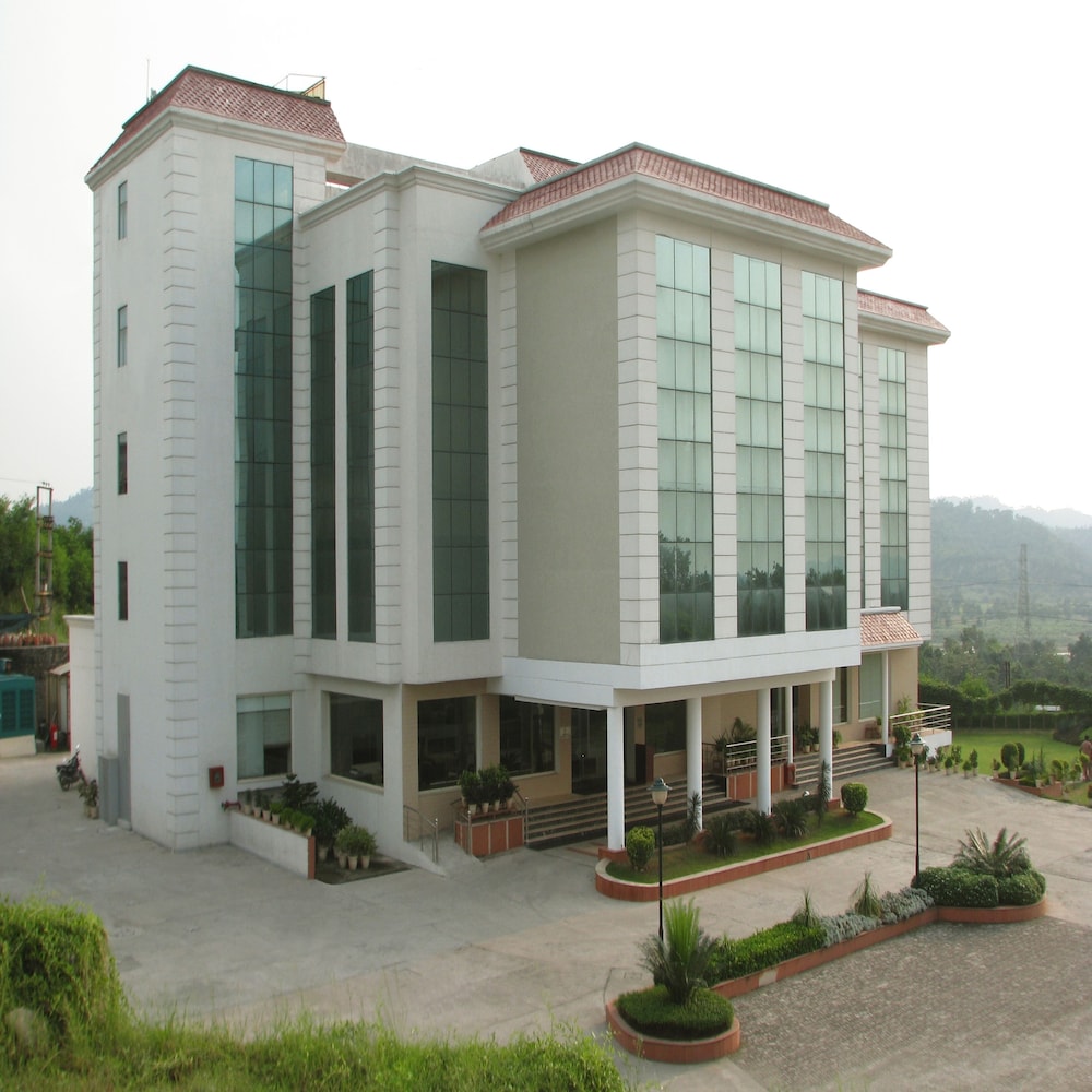 Legend Sarovar Portico Baddi - A Sarovar Hotel
