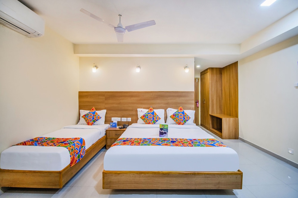 FabHotel Jansi Deluxe