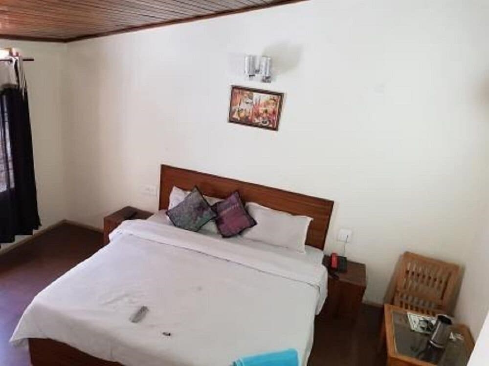 Janghu Hotel And Restaurant