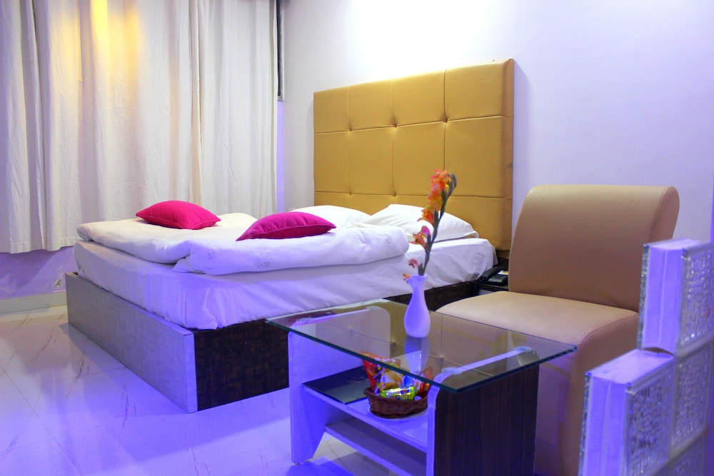 Toppers Corner-A Boutique Garden Resort