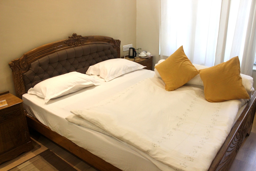 Toppers Corner-A Boutique Garden Resort
