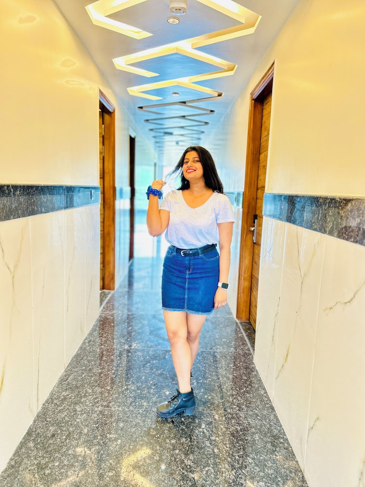 Raksha Suites & Banquet Hall Greater Noida