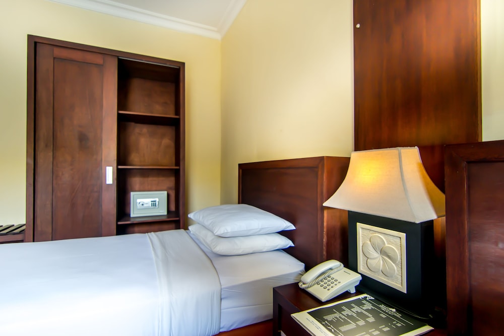 Champlung Mas Hotel Legian, Kuta