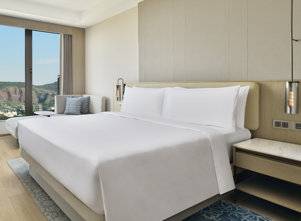 Navi Mumbai Marriott Hotel