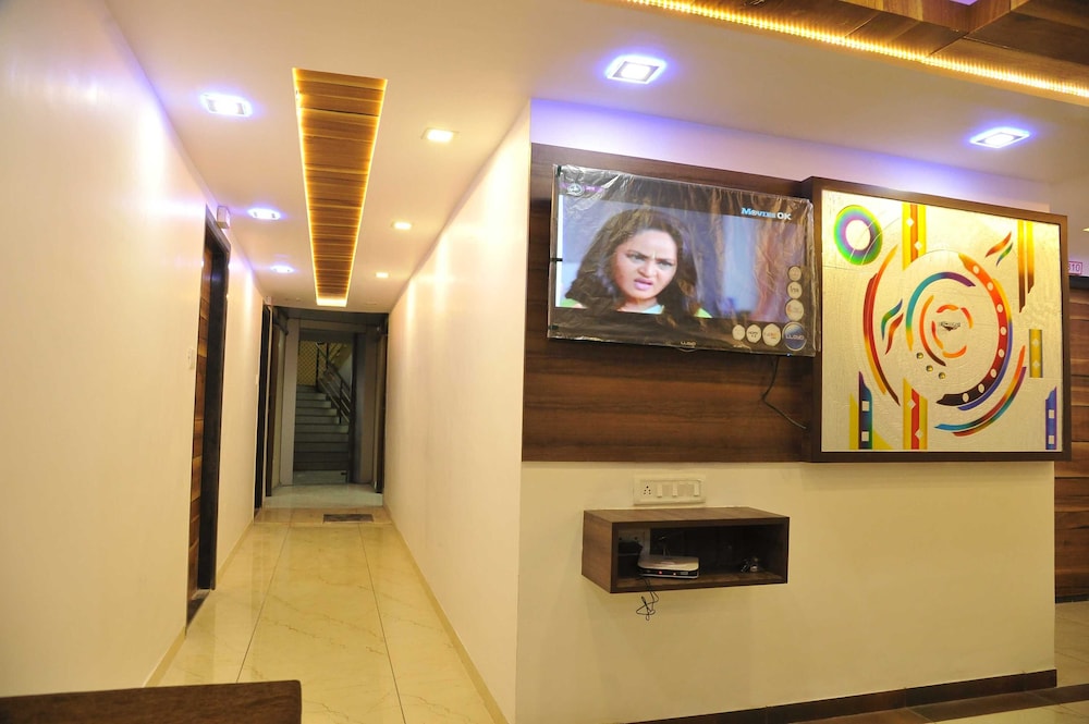 HOTEL ANJANI INN