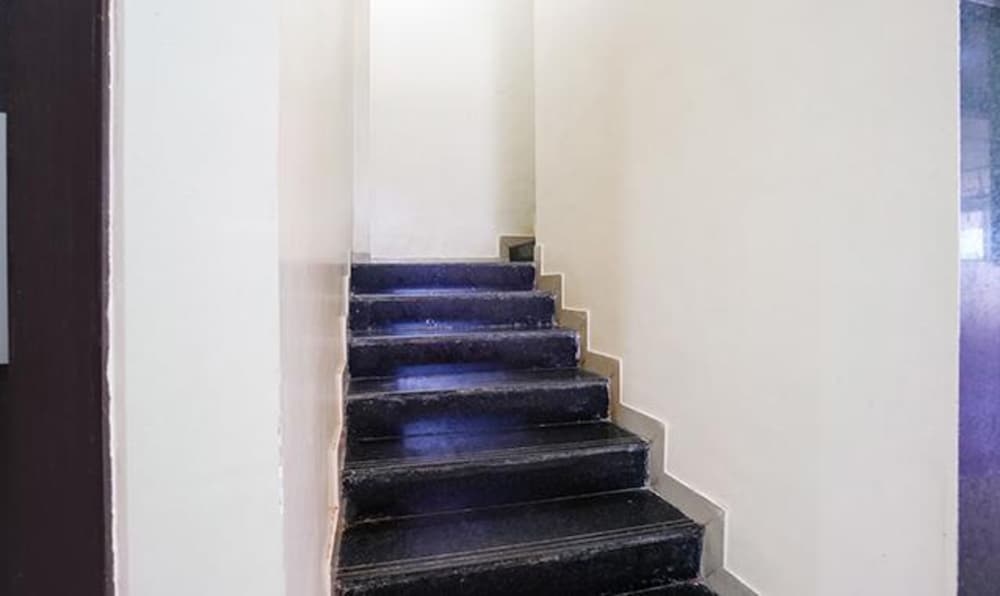Oyo 12053 Hotel Shri Govind