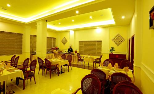 Camelot Hotel