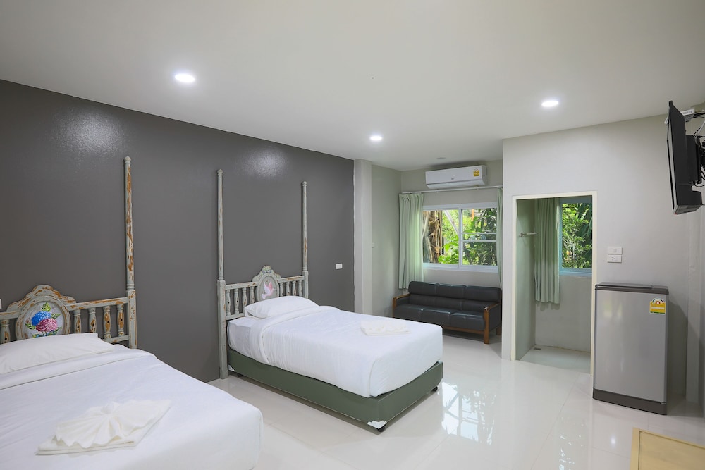 Phuket Nonnita Boutique Resort