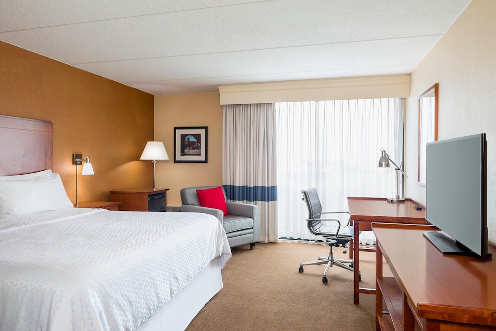 Four Points by Sheraton Chicago O'Hare Airport