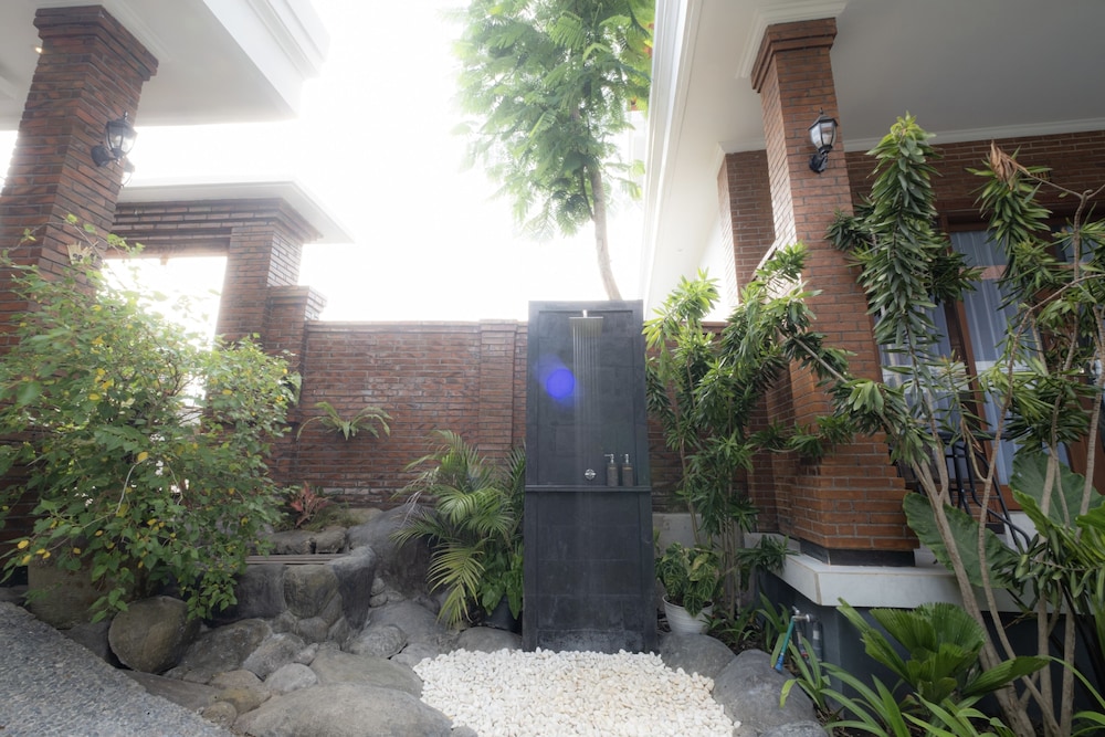 Bali Bata Canggu Guesthouse