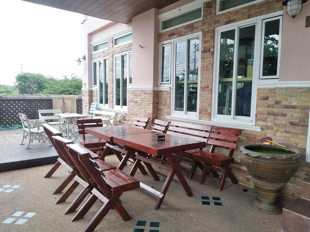 Phusuay Park View Hotel