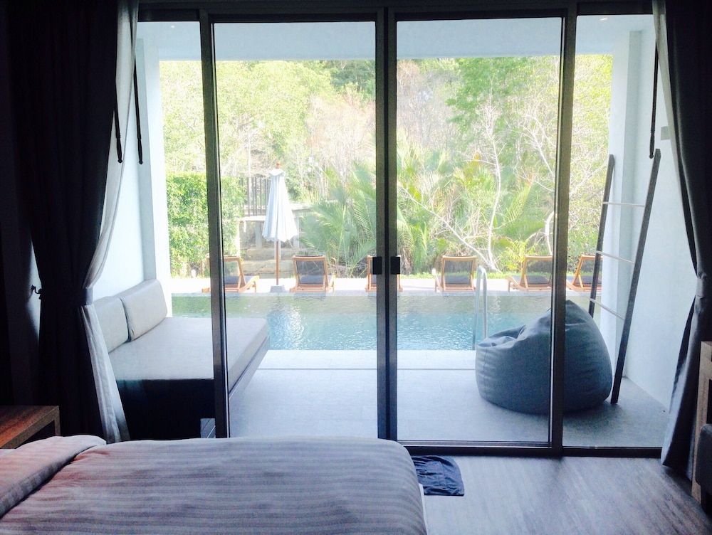 Moonlight Bay Resort