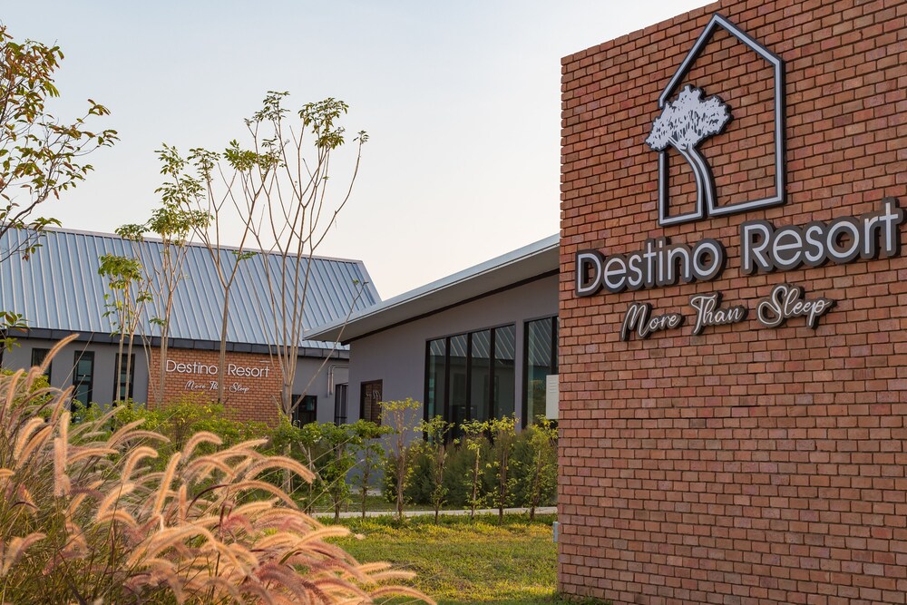 Destino Hotel Surin