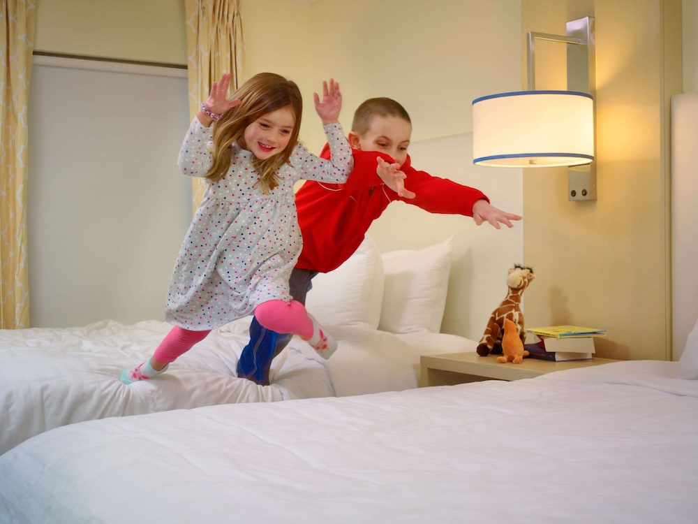 Sonesta ES Suites Cincinnati - Sharonville East
