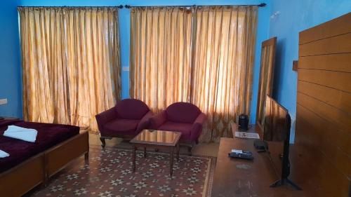 Mayem Lake View (Goa Tourism)