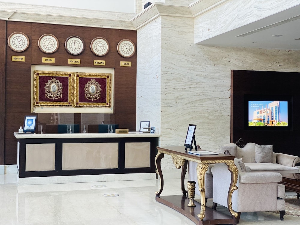 Seven Seas Hotel
