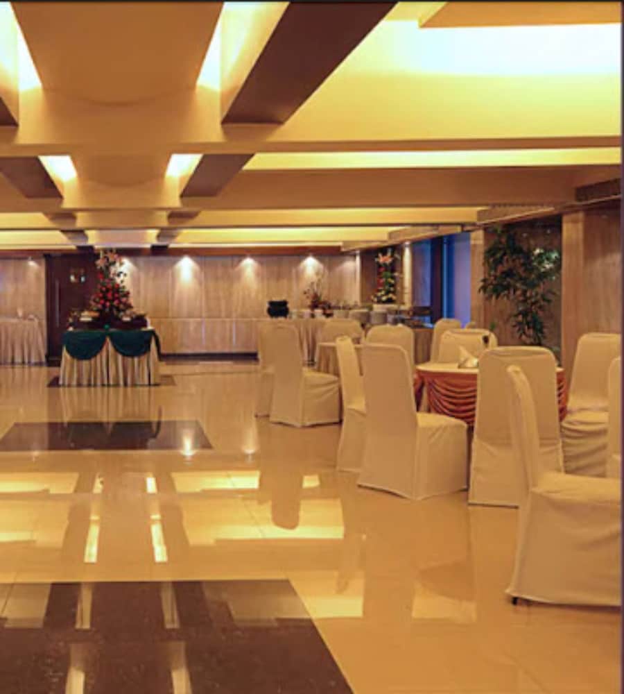 The Royal Orchid