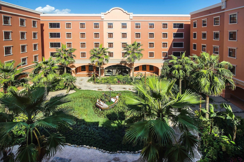 Tokyo Disney Celebration Hotel