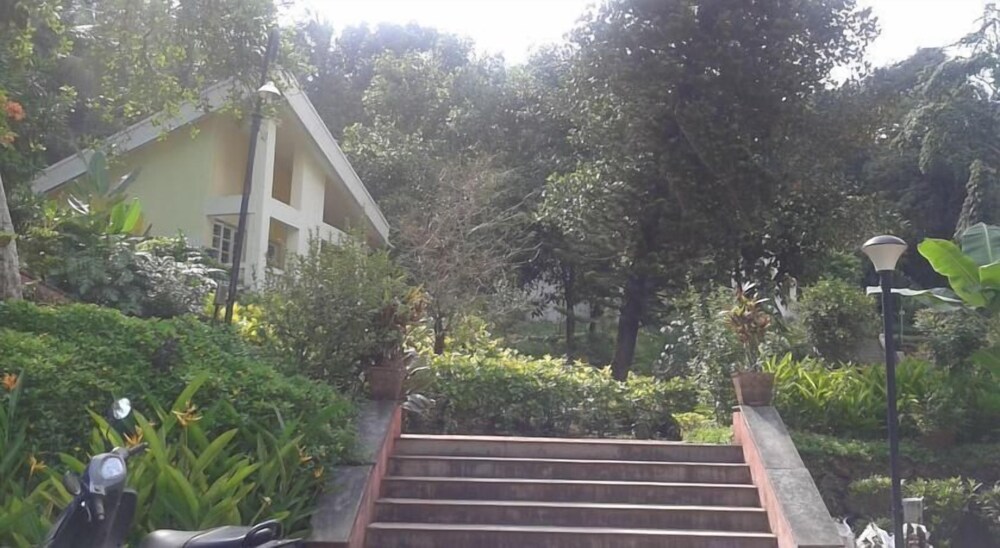 Farmagudi Hill Retreat